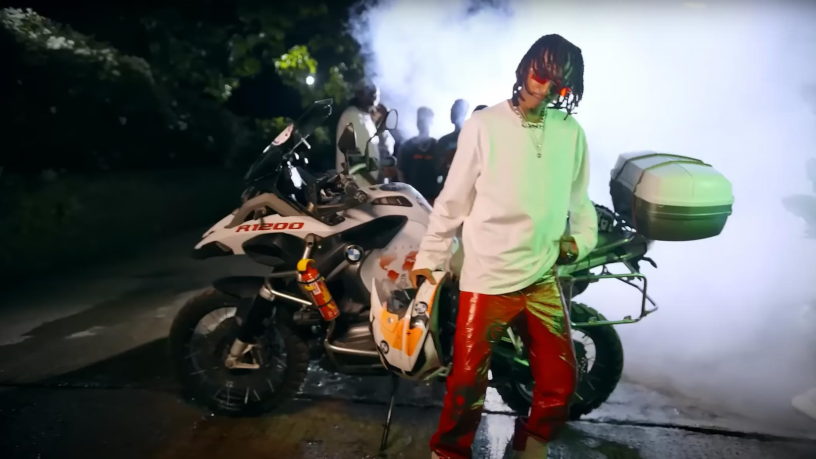Kenyan artist Boutross Munene in the video for the song Nadai featuring Shanariha Evans. The song is featured on the list of top 25 Kenyan songs released in March 2023