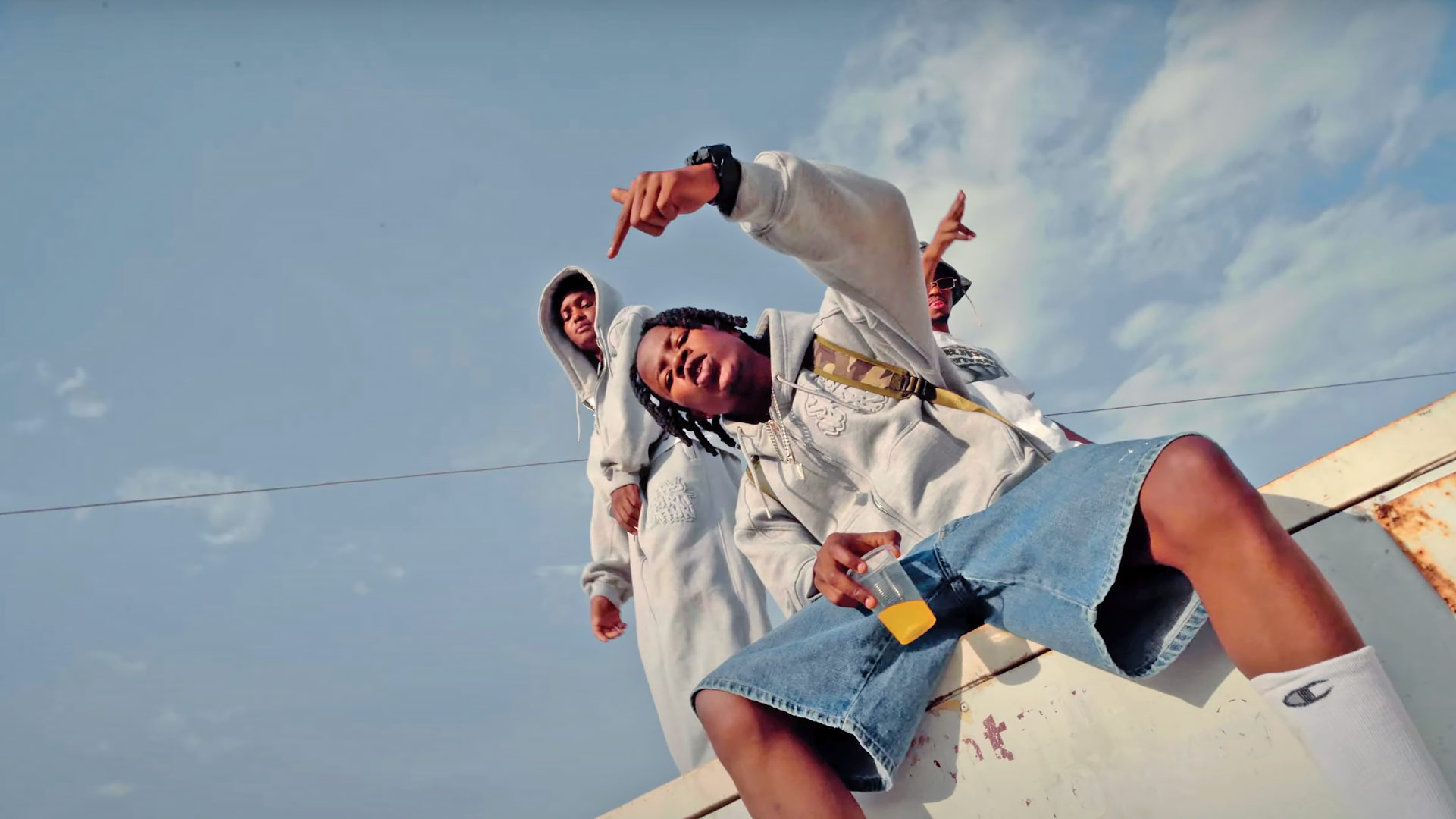 Scene from the music video for "KIROHO" by Soundkraft featuring Spoiler 4T3 and Ranzscooby | Image: WAKILISHA